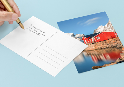 Пощенска картичкаот 0,82 лв. 0,58 лв.*