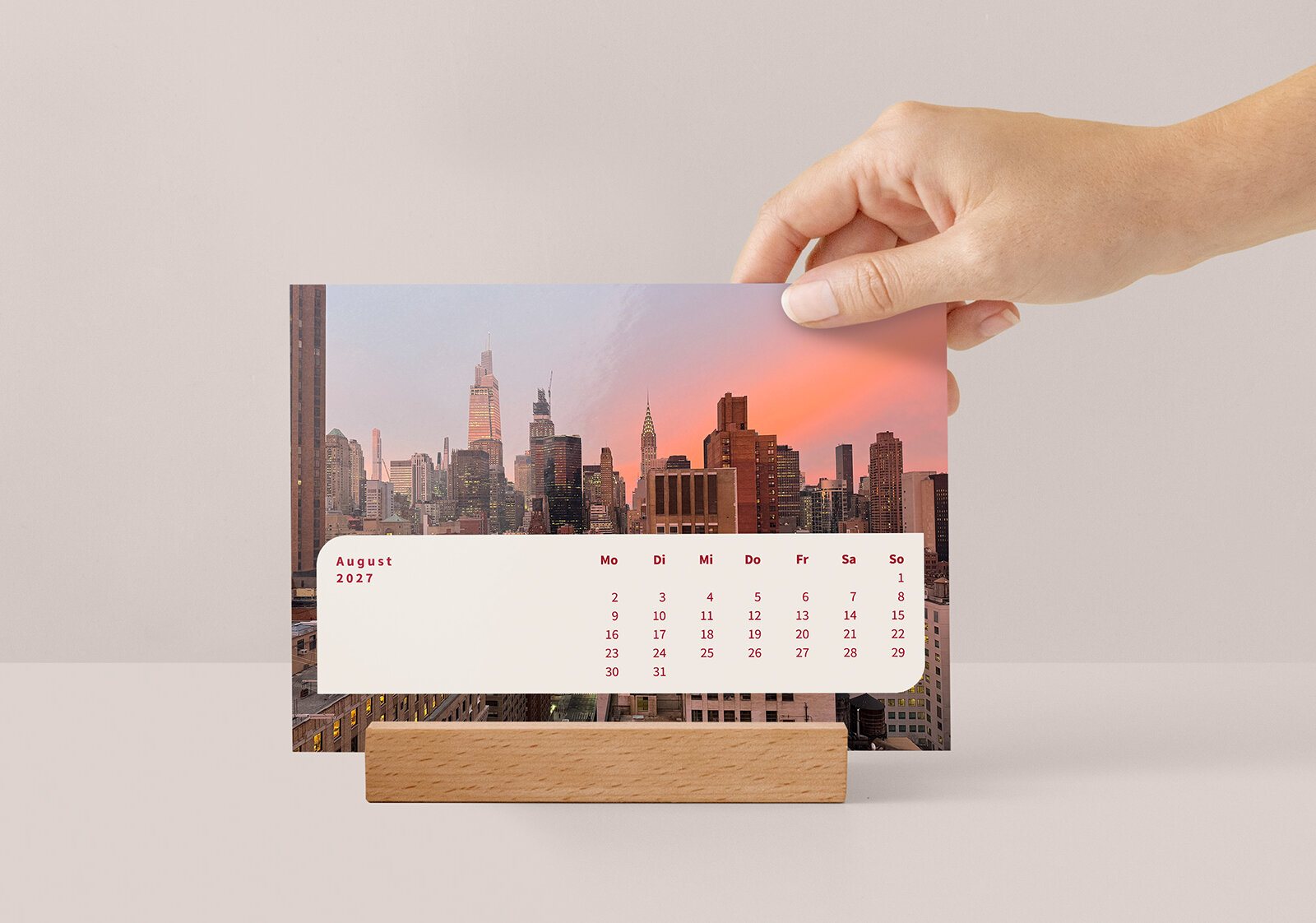 Tischkalender mit Holzsockel 18 x 13