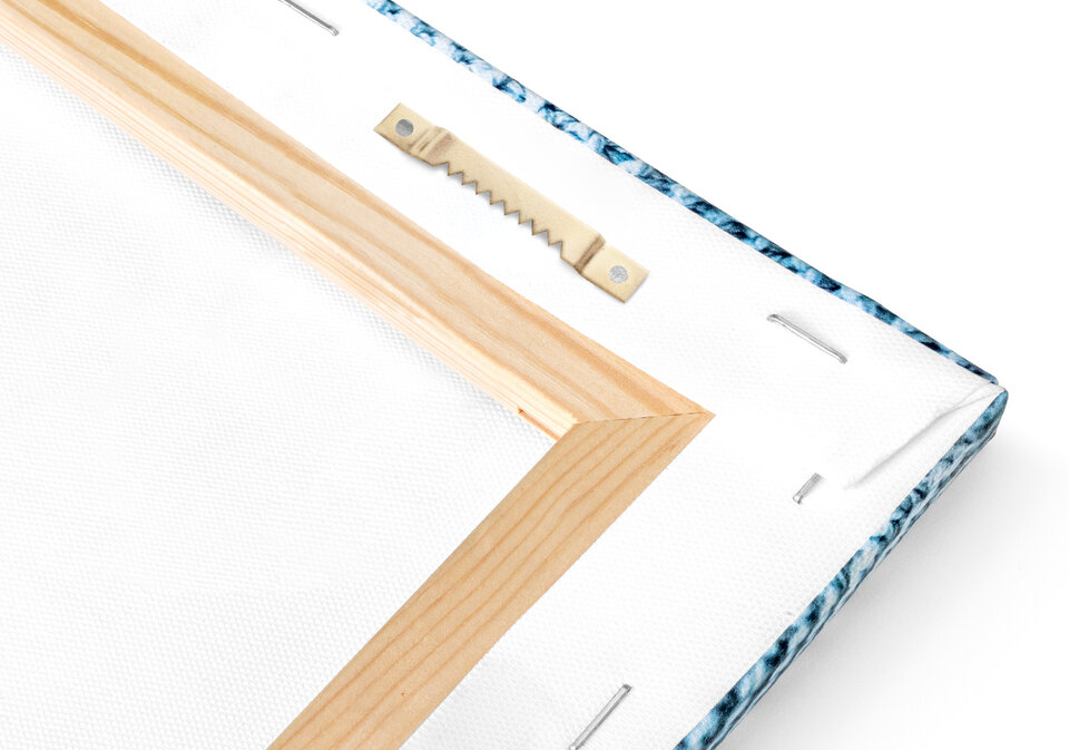 Floating Frame (smaller than 30x45): Elegant framing for compact Wall Art